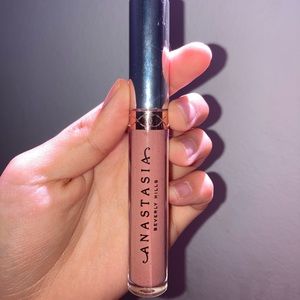 Brand new Anastasia Beverly Hills liquid lipstick